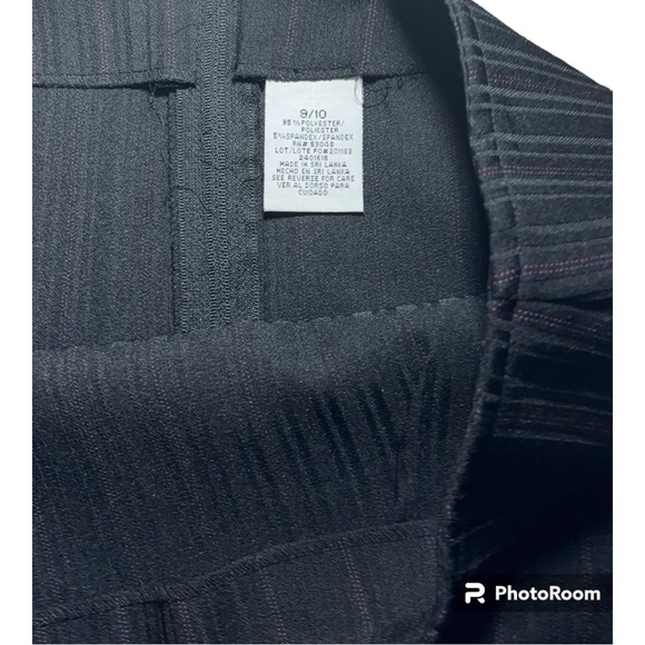 Stripped skirt - Picture 2 of 4